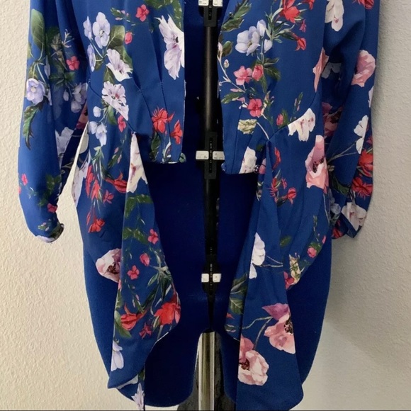 Small Never Worn Parker Top Originally $238 - Picture 4 of 6